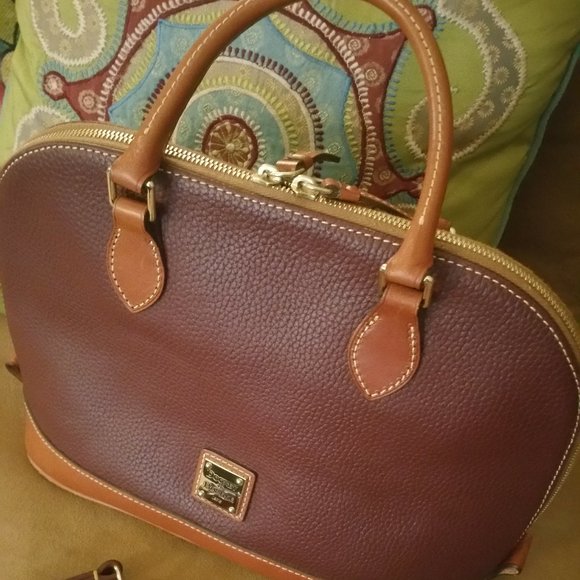 👜Dooney Zip Zip Satchel👜EUC - Picture 2 of 7